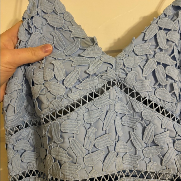 Elegant Light Blue Lace Dress - Picture 4 of 4